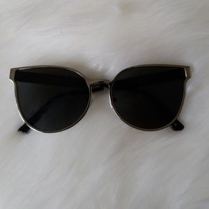 Fashion sunglasses
